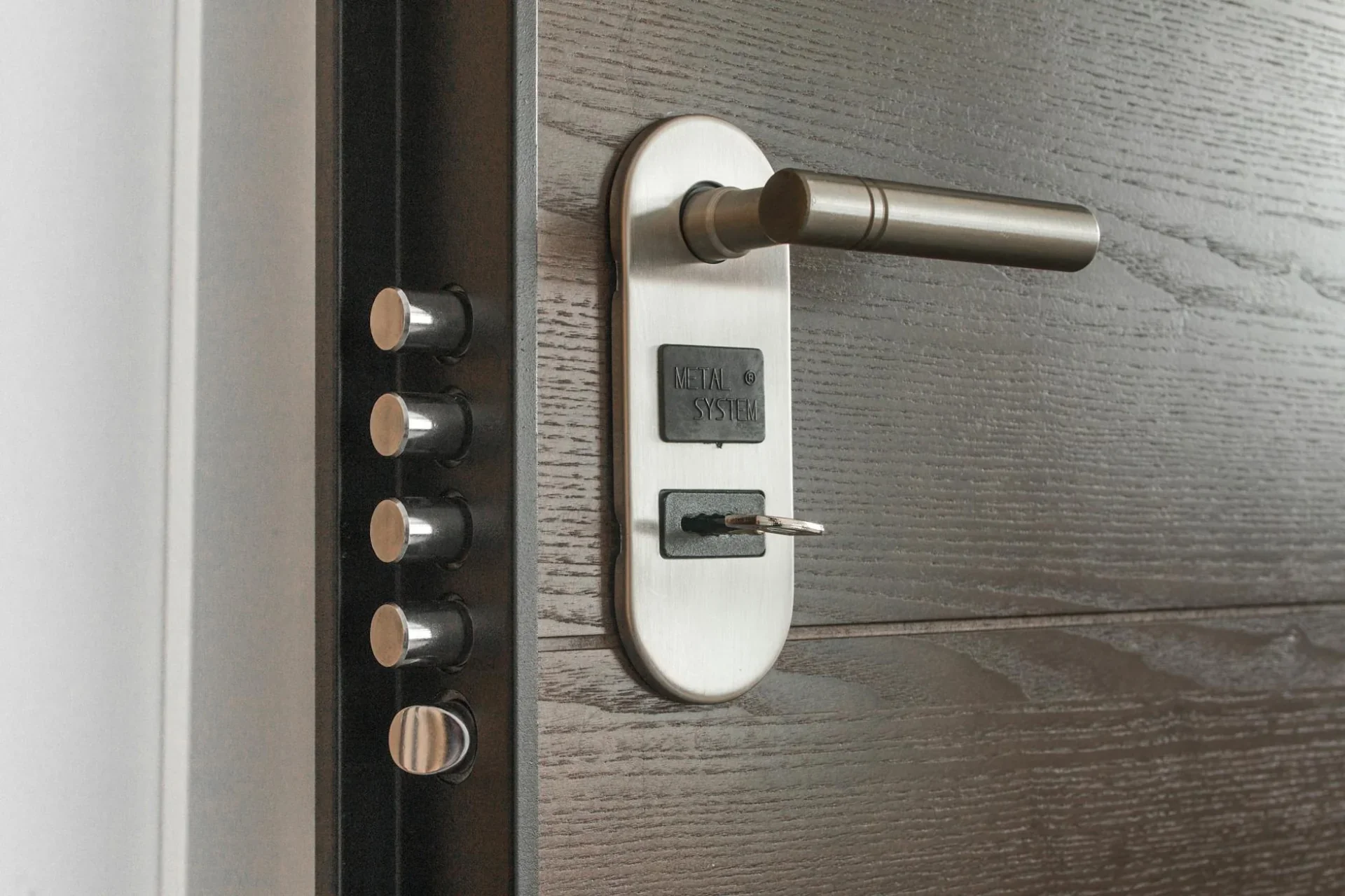 Deadbolt Installation service - Austin Locksmiths
